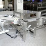 Rheon_croissant_make-up_line_01