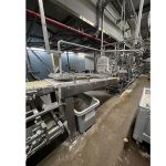 Free_standing_bread_line_05