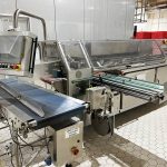 saltek_pita_bread_line_16