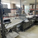 Bun_and_roll_line_02