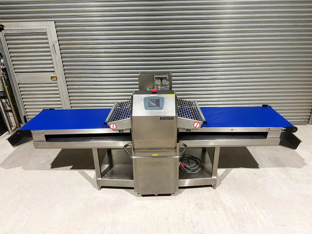 Rondo Compas pastry sheeter